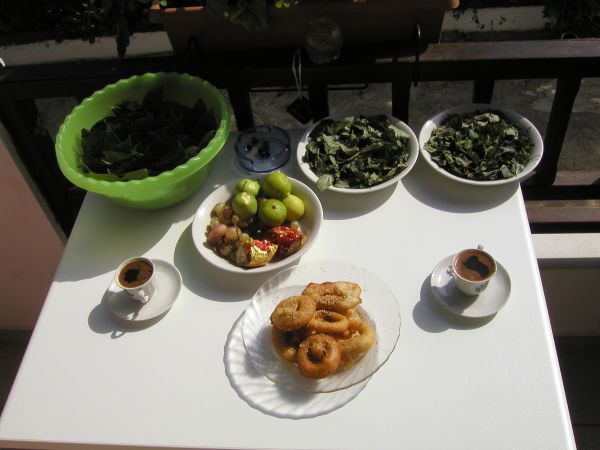 Herbs, fruit and loukoumades